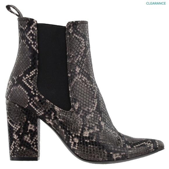 Steve Madden Shoes - NWOT Steve Madden Grey Snake Belong Bootie